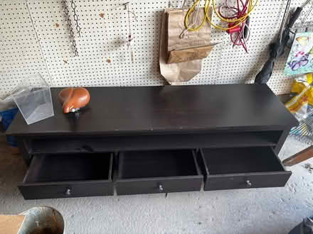 Photo of free tv stand with drawers (Pineview Gloucester) #2