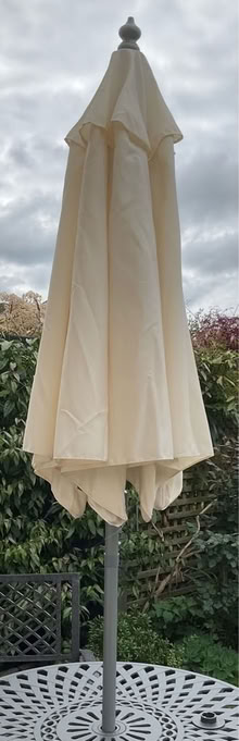 Photo of free Summer parasol (Eynsham OX29) #3