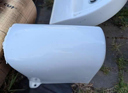 Photo of free Bathroom sink (Weymouth DT4) #2