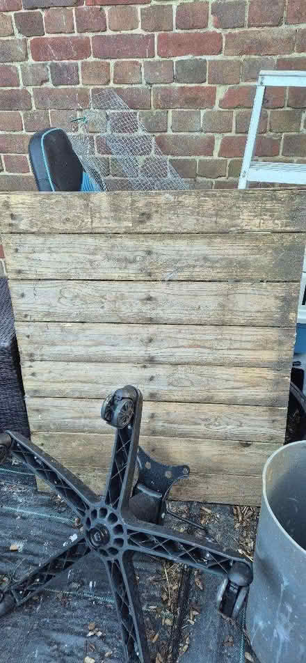 Photo of free Pallets (Chaddesden DE21) #3