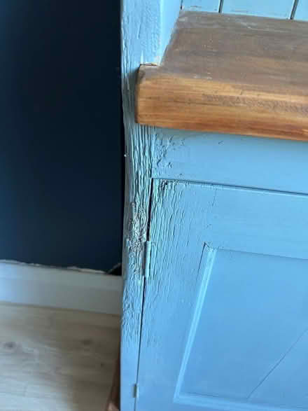 Photo of free Cupboard/Shelf (Carshalton Beeches SM5) #2