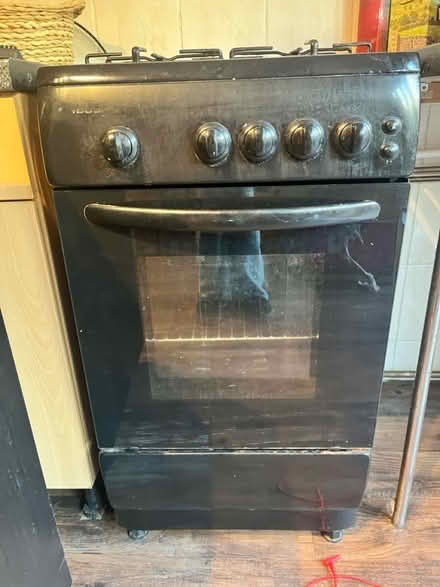 Photo of free Gas oven and cooker (SE8) #3