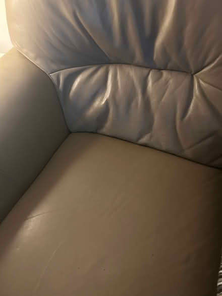 Photo of free excellent quality arm chair (Staines upon Thames) #2