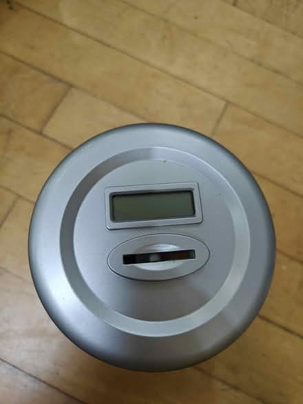 Photo of free plastic piggy bank (Cabbagetown) #2