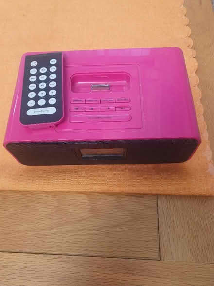 Photo of free Pink alarm clock/phone charging station (Elstow MK42) #1