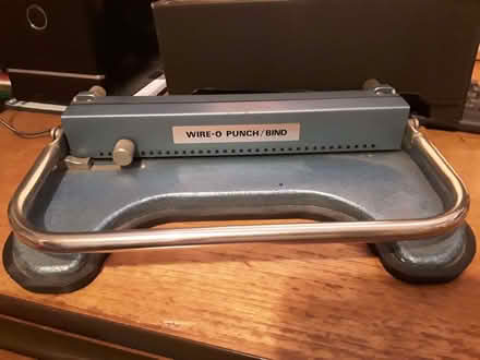Photo of free Wire Punch Binding Machine and wire binders (Burneside LA8) #2