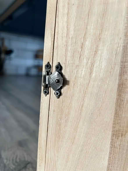 Photo of free Little wooden box (DE11) #3