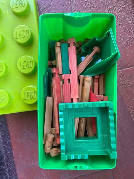 Photo of free set of Lincoln logs (East end Alameda) #1