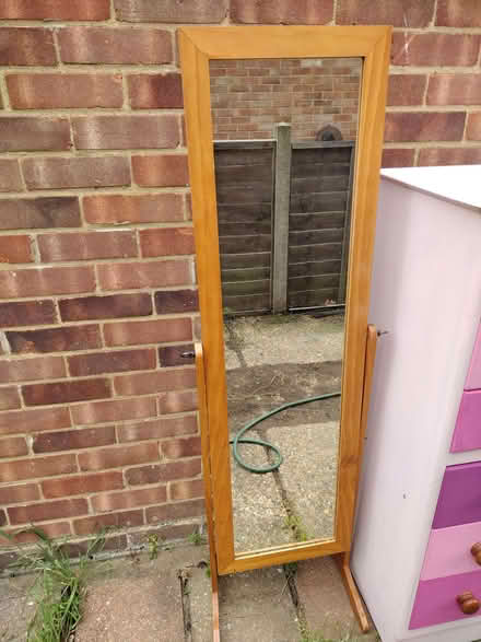 Photo of free Mirror, Freestanding, tilting (Desborough Island TW17) #2
