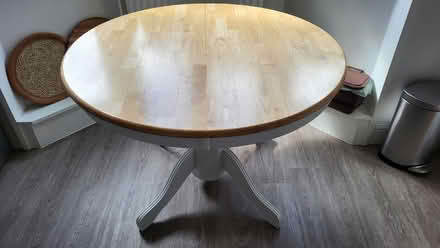 Photo of free Extendable dining table & 4 chairs (Canonbury N1) #2