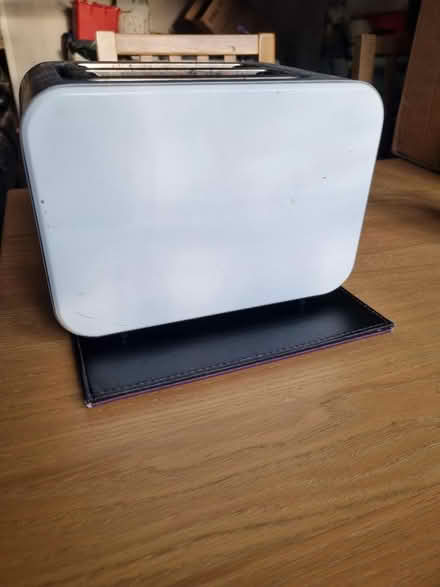 Photo of free Toaster (SE20) #1