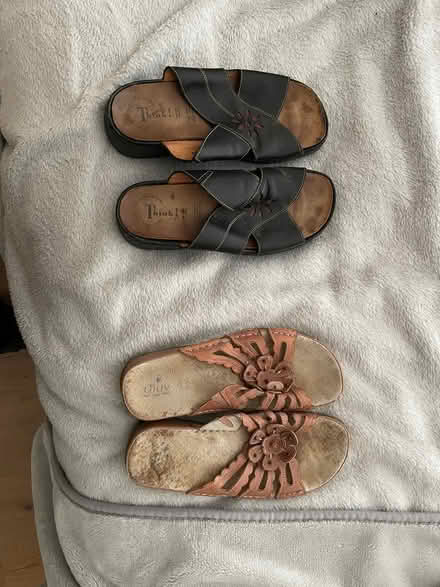Photo of free Sandals (Mitcham CR4) #1
