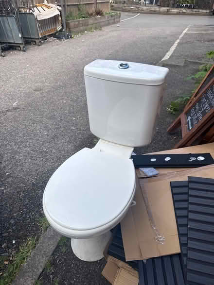 Photo of free Toilet seat (Brookwood) #1