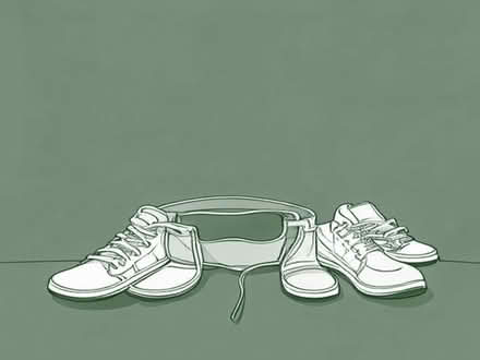 Photo of Any cool belts, sunglasses, shoes, hats, jewellery, clothes (The Ronkswood WR5) #1