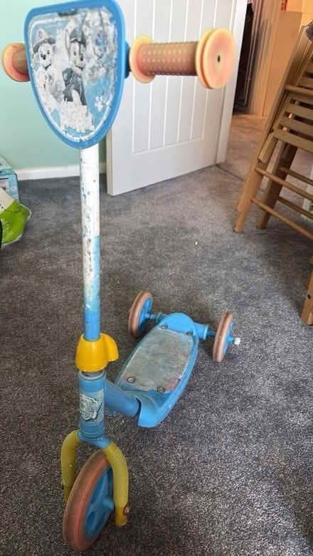 Photo of free Kids scooter (Leighton Buzzard LU7 3) #1