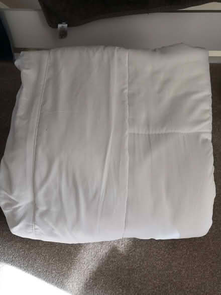 Photo of free Mattress topper (single) (Old Woking GU22) #1