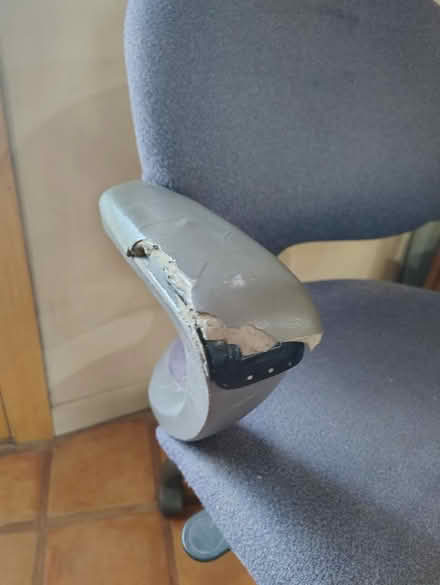 Photo of free Purple & Grey Office Chair (north east corner of Tempe) #4