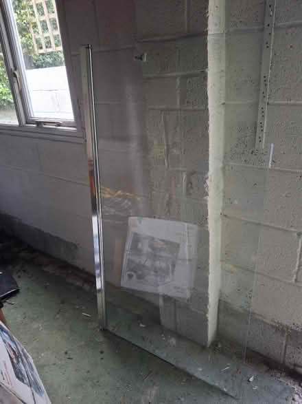 Photo of free Glass door (Ainthorpe YO21) #1