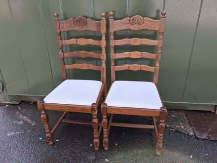 Photo of free Dining chairs with cream seat (Lower Hengoed SY10) #1