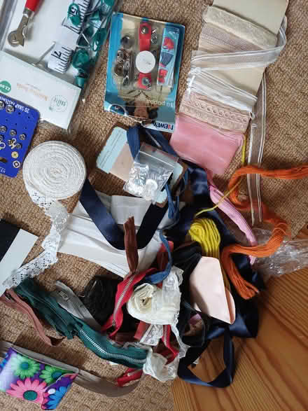 Photo of free Random sewing bits (Kidlington OX5) #2