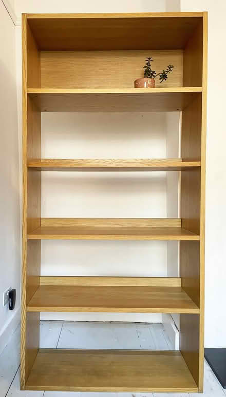 Photo of free Shelf unit (Wallingford OX10) #1