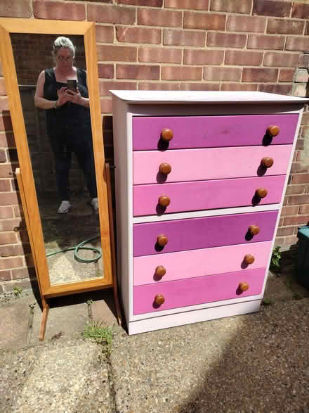 Photo of free Pink chest of drawers (Desborough Island TW17) #2