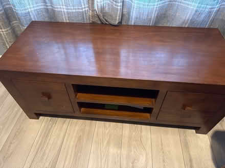 Photo of free TV unit (Kidderminster DY10) #1