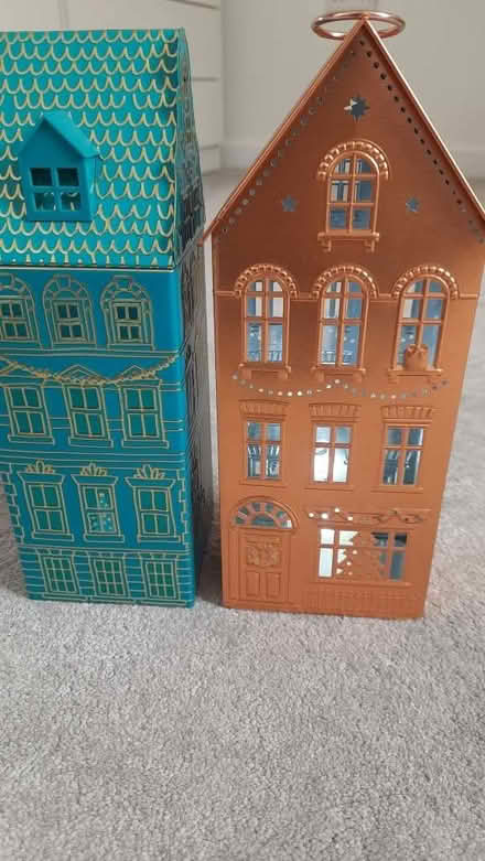Photo of free Decorative Houses (Maybury Hill GU22) #2