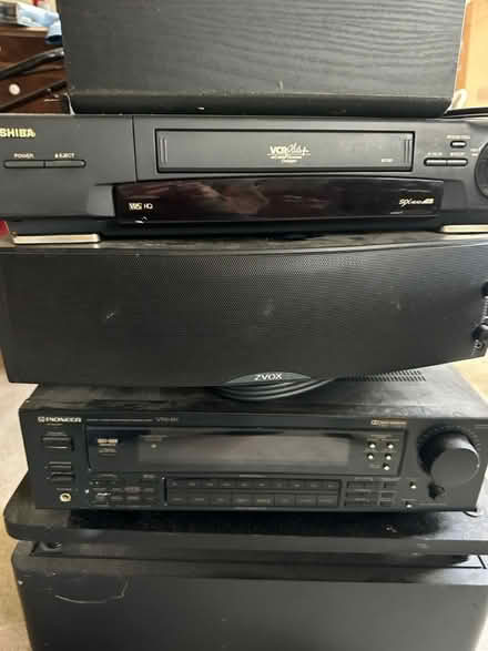 Photo of free Speakers and audio equipment (Green Brook) #2