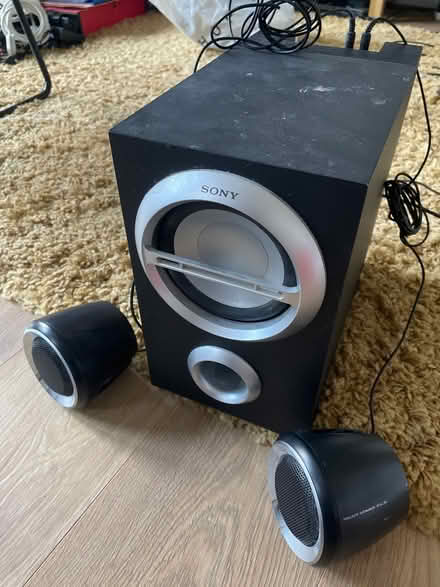 Photo of free Sony 2.1 speaker system for PC (MK4 Tattenhoe) #1