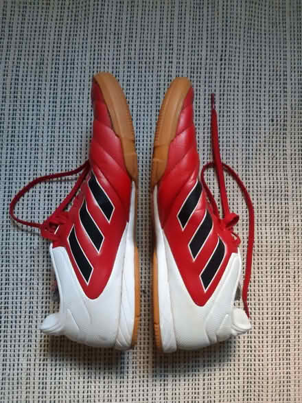 Photo of free Size7 Adidas urban trainer shoes - well loved, still good :) (Gilmerton EH17) #2