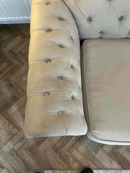 Photo of free Chesterfield Style 3-Seater Sofa with Button Back Detail (Chilton OX11) #3