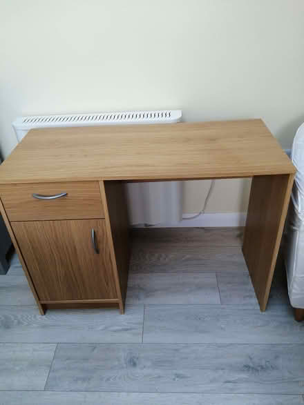 Photo of free Small desk (Gracemount EH17) #1