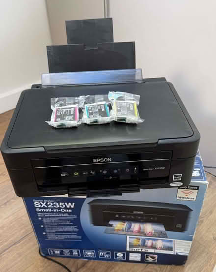 Photo of free Epson SX235W Printer - sort of broken? (St Margarets TW1) #1