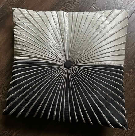 Photo of free Cushion (Chigwell IG7) #1