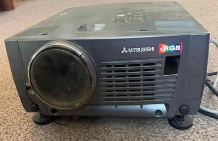 Photo of free Mitsubishi Projector (EX15) #1