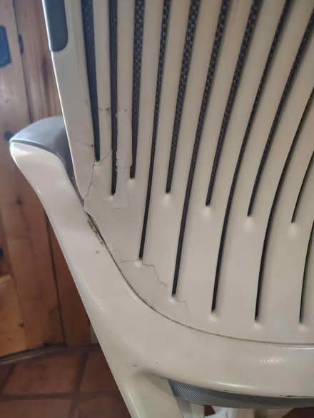 Photo of free White & Grey Office Chair (north east corner of Tempe) #3