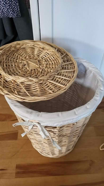Photo of free Wicker laundry basket (Canonbury N1) #2
