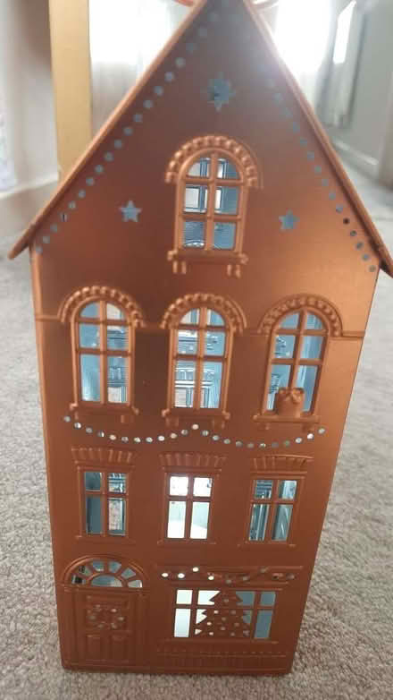 Photo of free Decorative Houses (Maybury Hill GU22) #3
