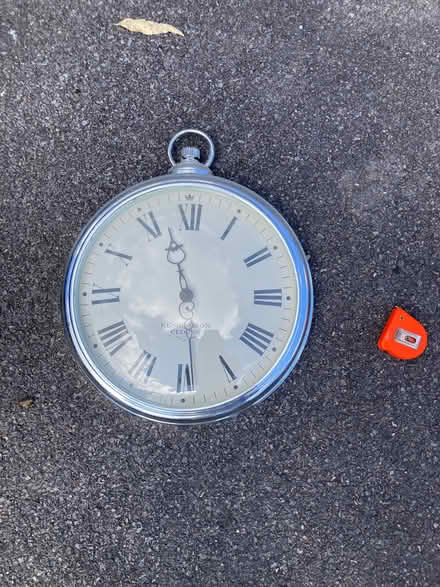 Photo of free Pocket Watch Shaped Clock (Leigh Park BA13) #1