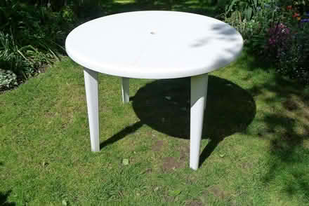 Photo of free Garden table and chairs (Charvil RG10) #4