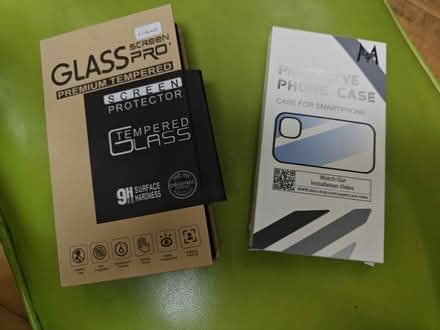 Photo of free iPhone screen protectors and case (Cabbagetown) #1