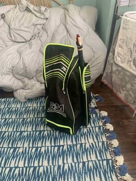 Photo of free Cricket bag and kit (E11) #1