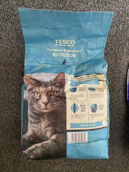 Photo of free 2 bags of dry cat food (Woodseats S8) #2