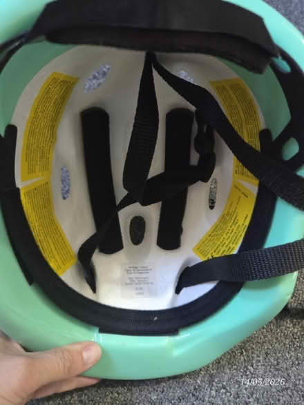 Photo of free Kids helmet (LE19 Enderby) #3