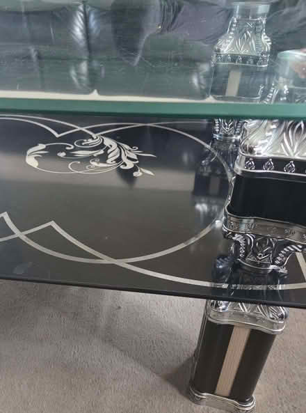 Photo of free Glass coffee table (Round Green LU2) #2