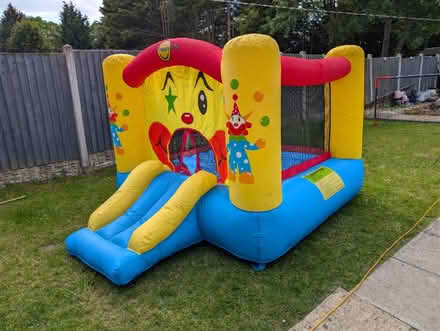 Photo of free Toddler Bouncy Castle (De24 0ge) #1