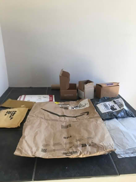 Photo of free 2nd hand postal bags and boxes (Altrincham 2DP) #2