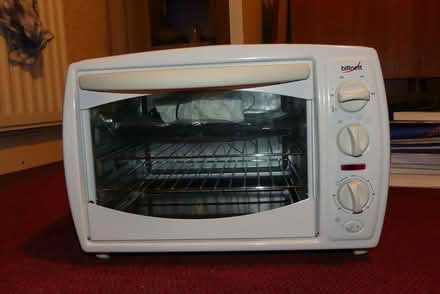 Photo of free Small oven (Downley HP13) #4