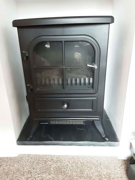 Photo of free Not working electric stove style fire in Whitchurch (Stockwood Ward BS14) #1